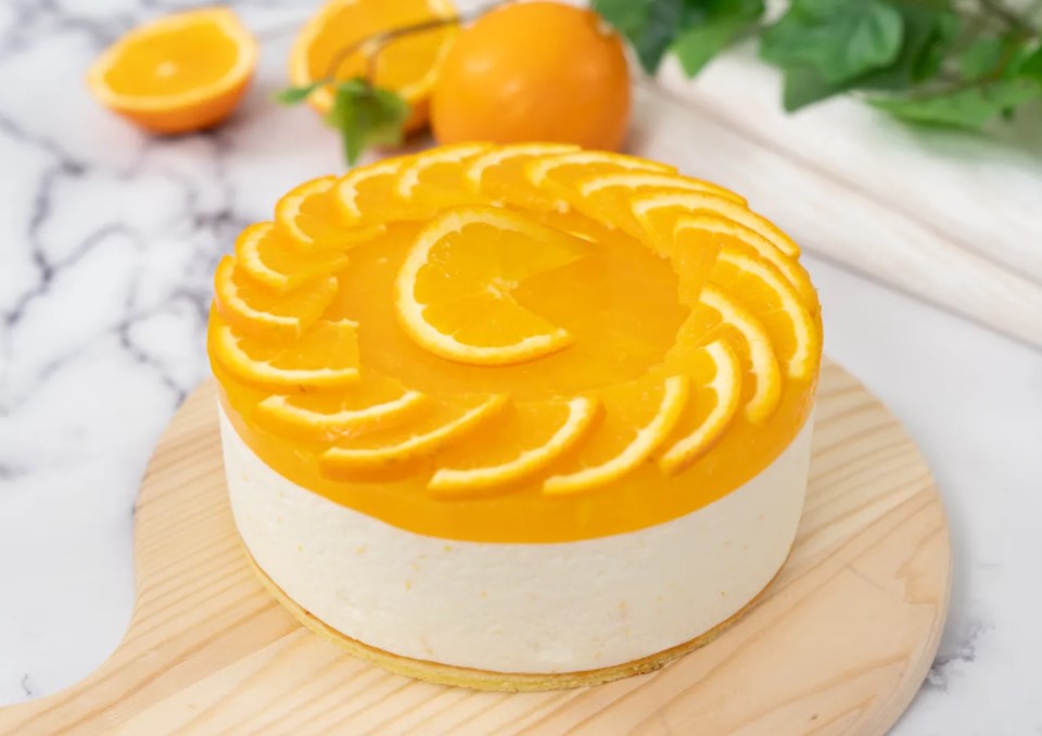 Pomarančna torta brez moke