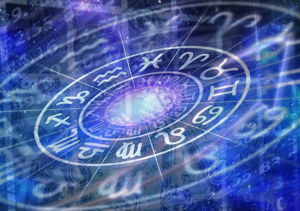 Horoskop julij 2022